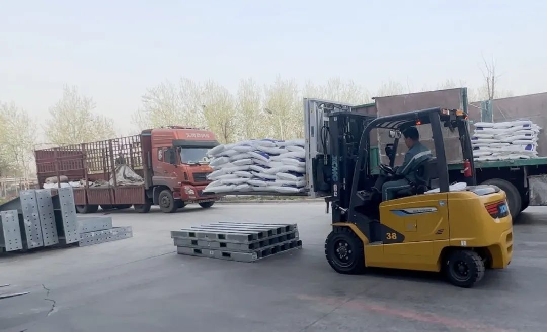 云顶集团叉车助力食物行业清静绿色生长