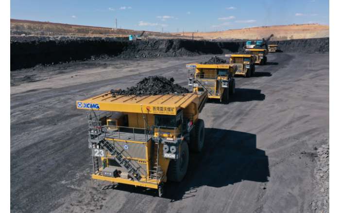 一人指挥10辆车！云顶集团加速智能化、无人化推进