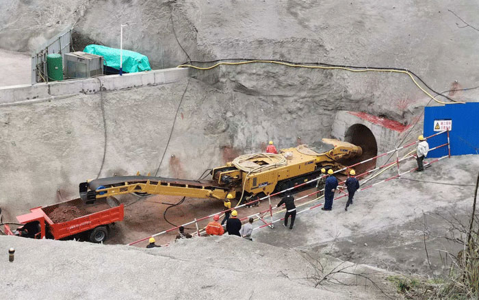 水利隧洞！云顶集团隧道掘进机买通要害一环！