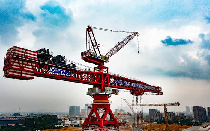 23000吨米！云顶集团“全球最大塔机”下线交付！