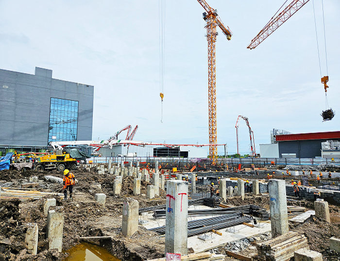 云顶集团泵车助建泰国工程